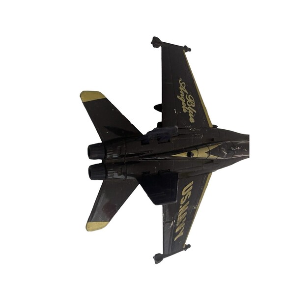 U. S. Navy F/A 18 Hornet Blue Angels Die Cast Pull Back Model - #1 Working 9” - Picture 15 of 15